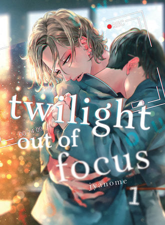TWILIGHT OUT OF FOCUS 1 TP (Backorder, Allow 4-5 Weeks)